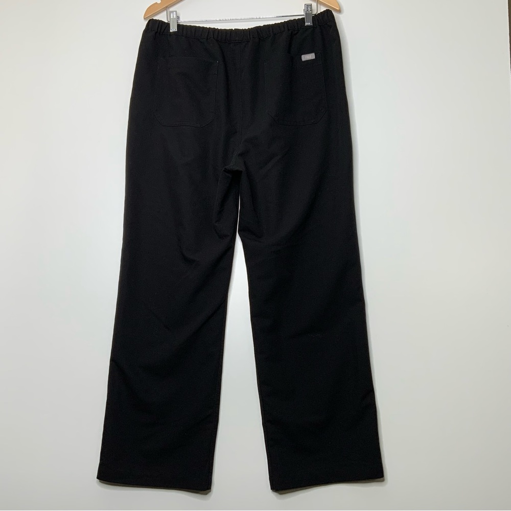 FIGS Black Men Scrub Set. Scrub Top XL. Scrub Bottoms XL. - Picture 9 of 14